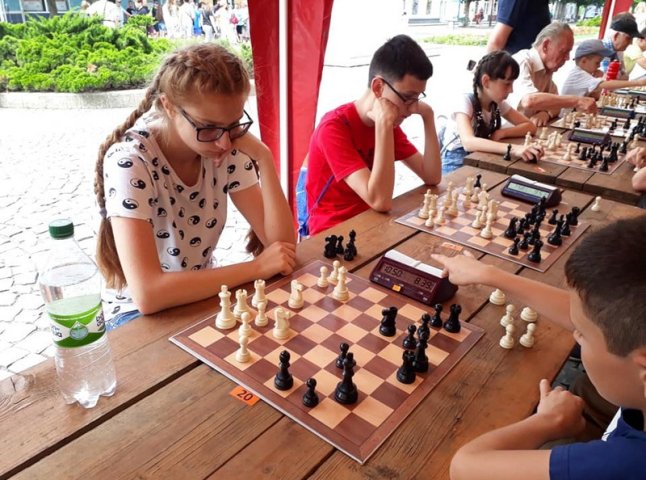 У Мукачеві проходив шаховий турнір: імена переможців