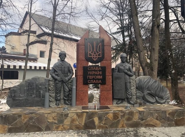 Пам’ятник борцям за волю України відкрили у Сваляві