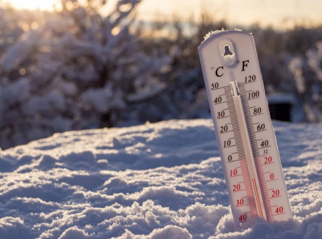 На Закарпатті посиляться морози та періодично сніжитиме