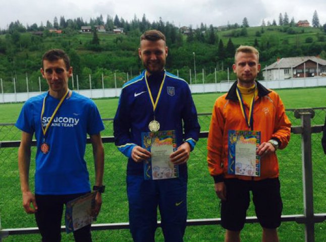 Мукачівець Сергій Расчупкін став чемпіоном України з гірського бігу