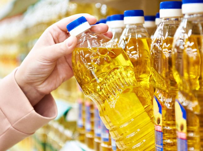 В Україні може значно здешевшати соняшникова олія