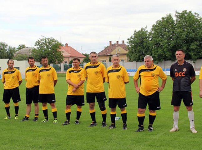 Мукачівські "Карпати" зіграють у фіналі чемпіонату України серед футболістів-ветеранів