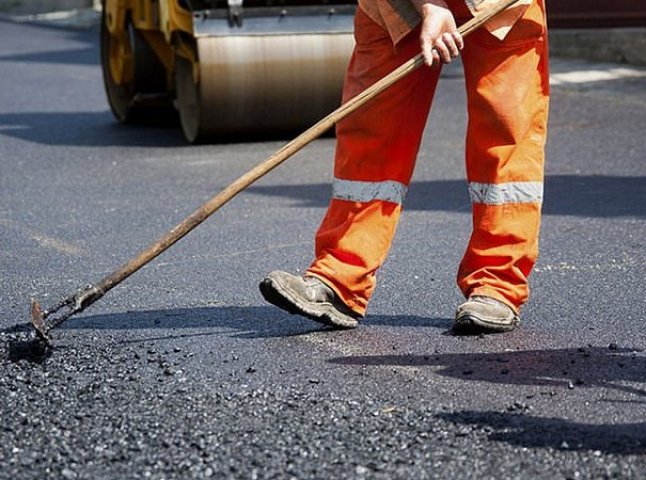 Фірма екс-директора "Буковеля" Коломойського отримала 480 мільйонів на ремонт доріг у Закарпатті