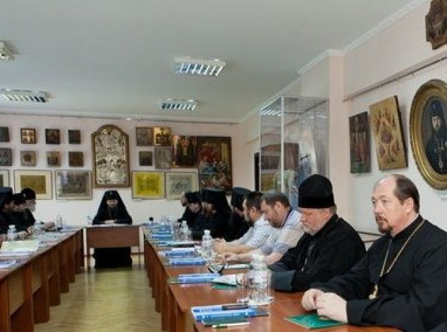 Ужгородські богослови хочуть визнання своїх дипломів на державному рівні