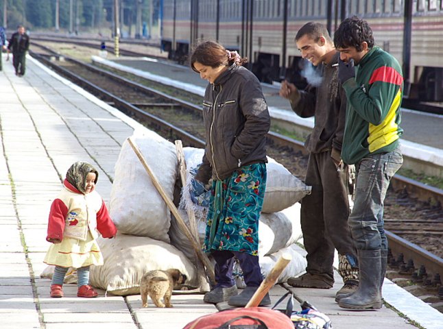 У Москві вже занепокоєні ромами Закарпаття, а Берегово назвали хутором