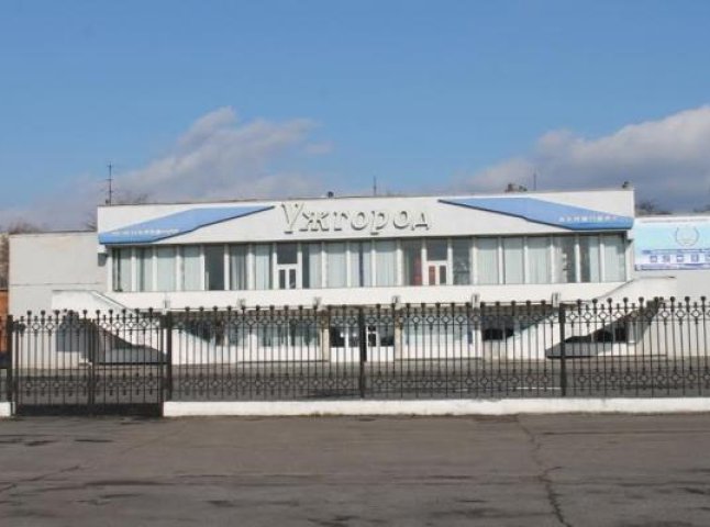 Аеропорт Ужгорода відновив свою роботу