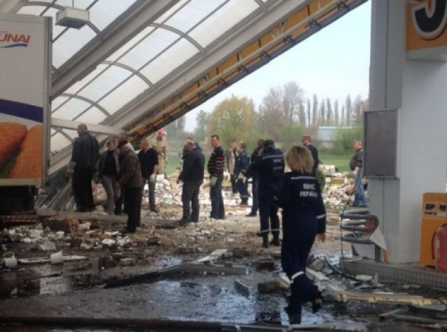 На АЗС в Переяслав-Хмельницькому стався вибух: 4 людини загинули, 6 – травмовані