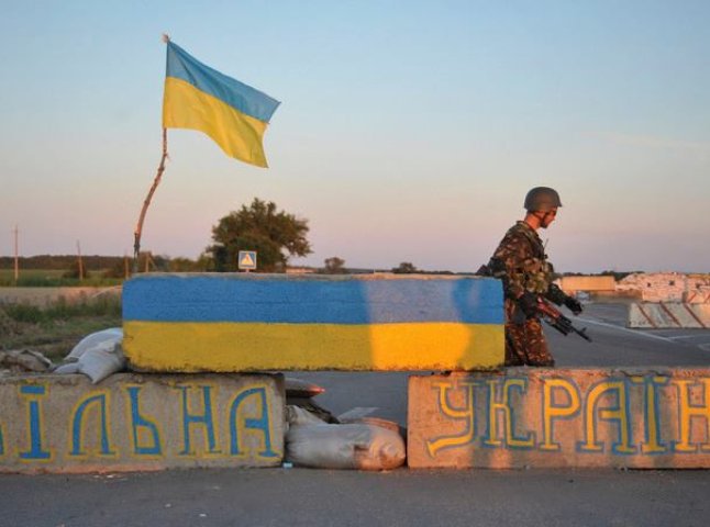 Журналіст і оператор із Закарпаття служили у зоні бойових дій