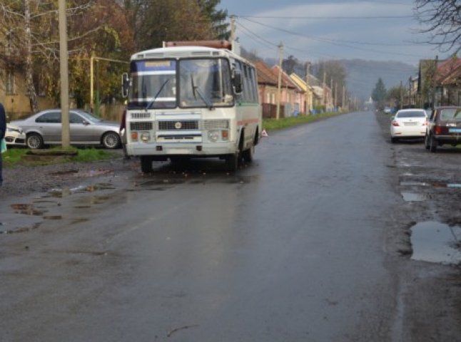 Проти водія, який скоїв наїзд на 4 людей у Кольчині, порушили кримінальну справу