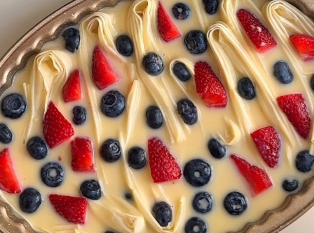 Ягоди та тісто філо: рецепт ідеального літнього пирога