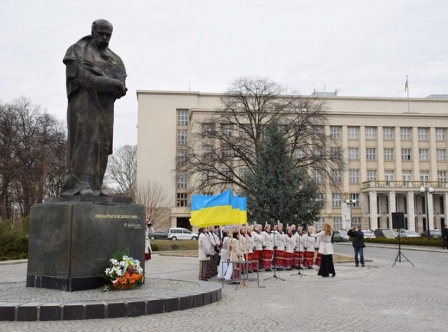 В Ужгороді вшановують пам’ять Тараса Шевченка