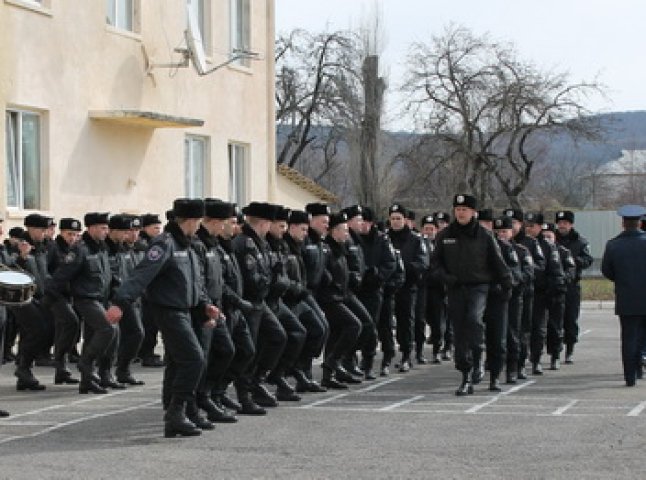 Бійці внутрішніх військ відзначили своє професійне свято (ФОТО)