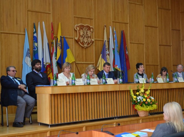 Науковці з 8 країн з’їхались до Ужгорода, щоб обговорити проблеми слов’янського світу