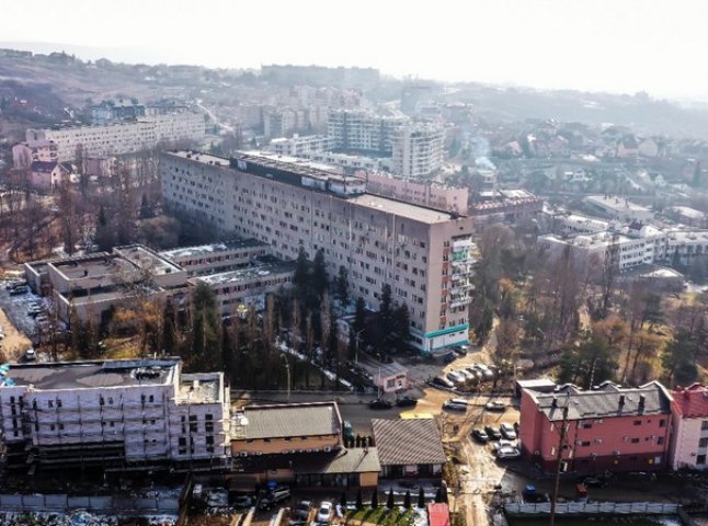 В Ужгородське приймальне відділення лікарні закупили майже на 26 мільйонів обладнання