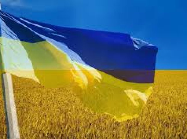В Ужгороді з’явиться більше українських прапорів, - Віктор Погорєлов