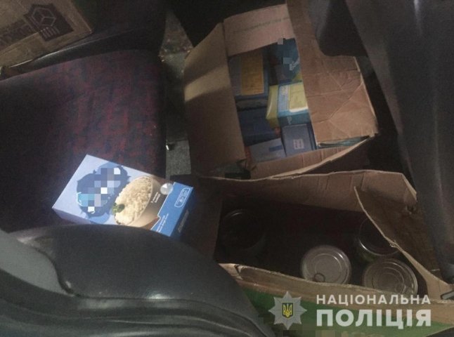 На Мукачівщині вкрали товар із автомобіля жінки-підприємця