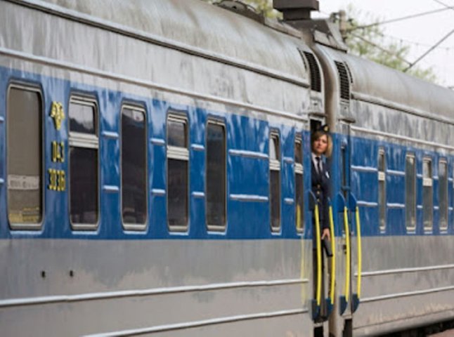 “Укрзалізниця” запустить 19 нових поїздів