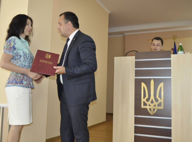 Голова облради відзначив закарпатських суддів нагородами