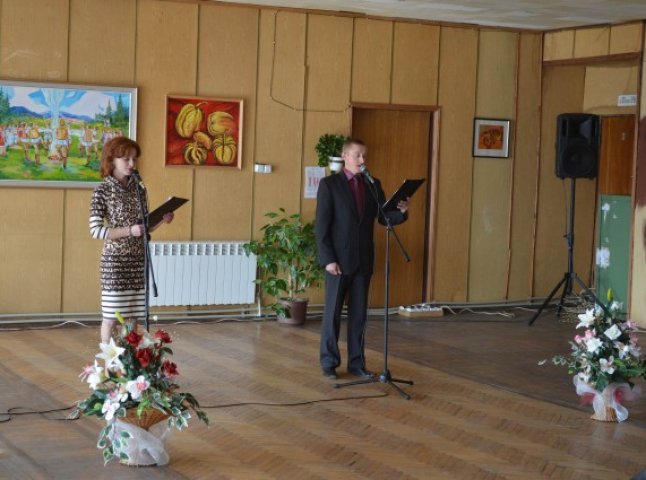 В Іршаві з професійним святом вітали працівників культури та аматорів народного мистецтва