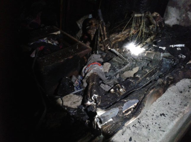 Рятувальники назвали ймовірну причину смертельної пожежі в Ужгороді