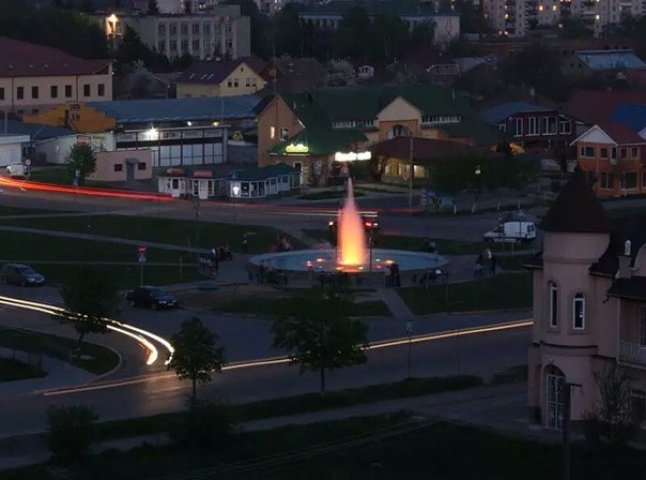 Біля фонтану в мікрорайоні Росвигово почне працювати безкоштовний Wi-Fi