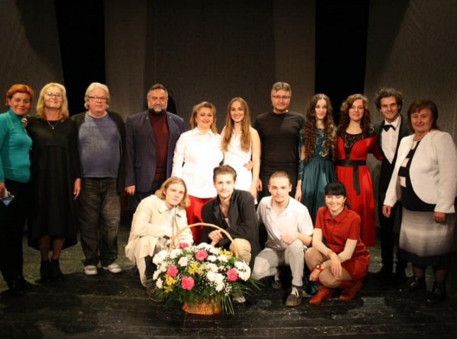 У Мукачеві завершився театральний фестиваль-конкурс молодіжних театрів України