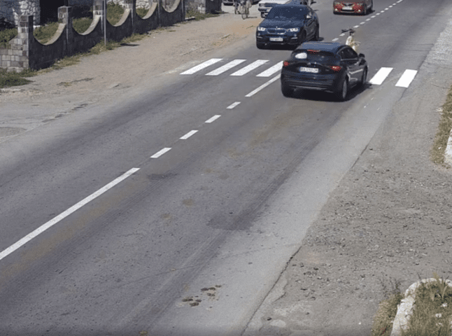 Жахлива ДТП на Берегівщині: водій на великій швидкості збив молоду дівчину