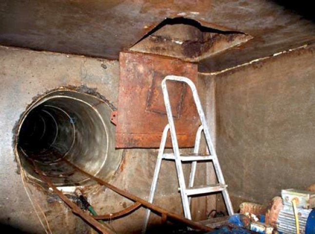 Власникам контрабандного тунелю, який завдав збитків на понад 50 мільйонів євро, дали лише умовні терміни