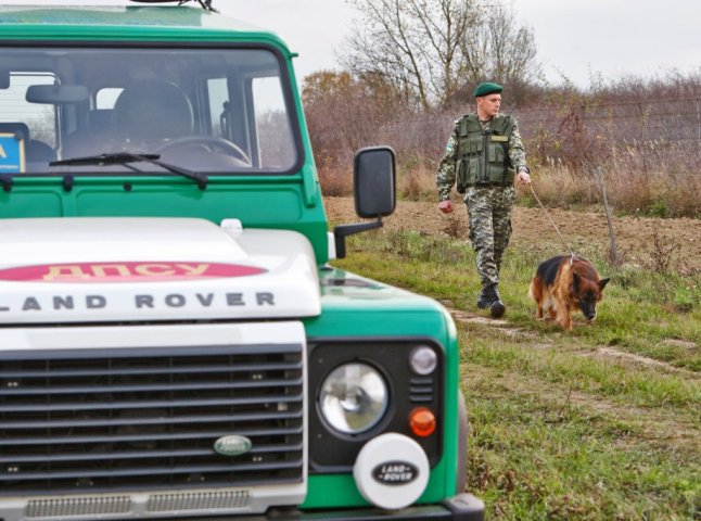 Сервіс "Google maps" вчергове привів нелегалів не до омріяного місця, а до прикордонників