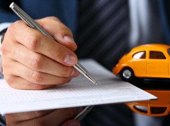 Які документи потрібні для реєстрації вживаного авта