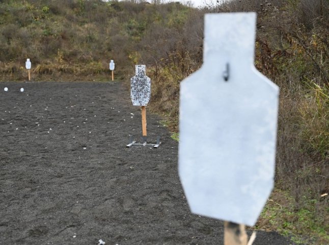 На Закарпатті запрацювало напіввідкрите стрільбище