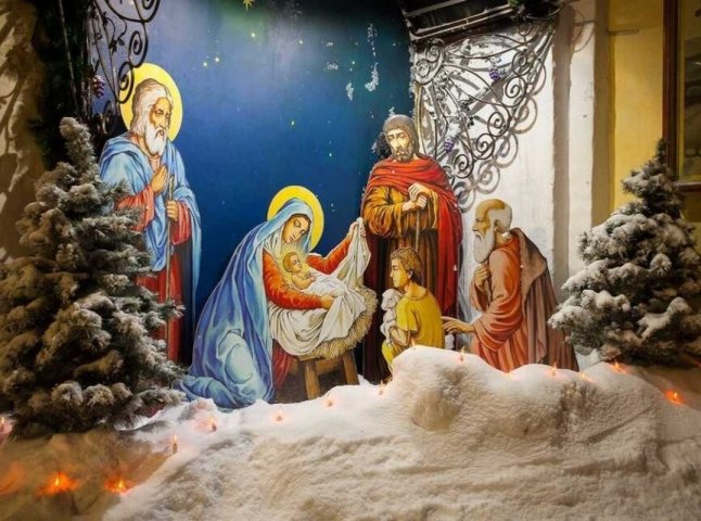 Владика Теодор та владика Ніл привітали вірян із Різдвом