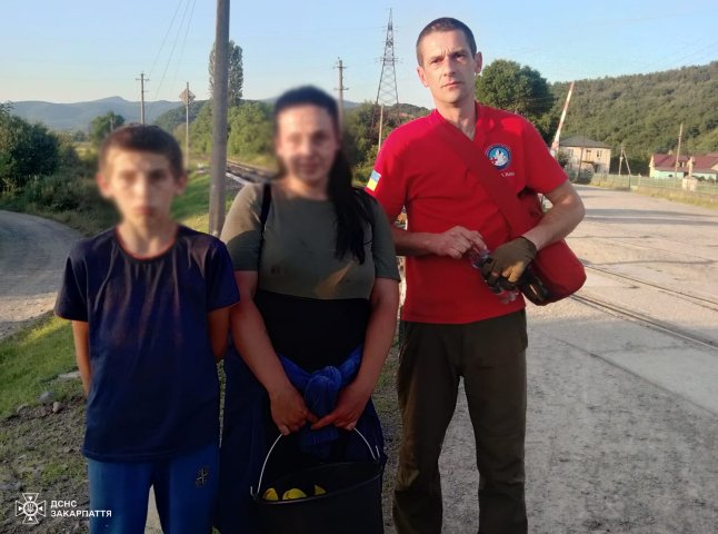 Мама з сином зникли у лісі: в області рятували заблукалих і травмованих Мама з сином зникли у лісі: в області рятували заблукалих і травмованих