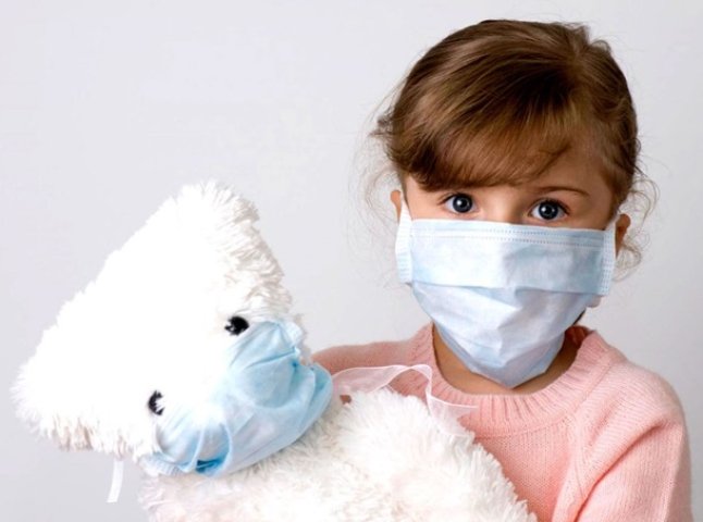 У Мукачеві за добу до лікарів звернулось 13 дітей з приводу гострого інфекційного захворювання