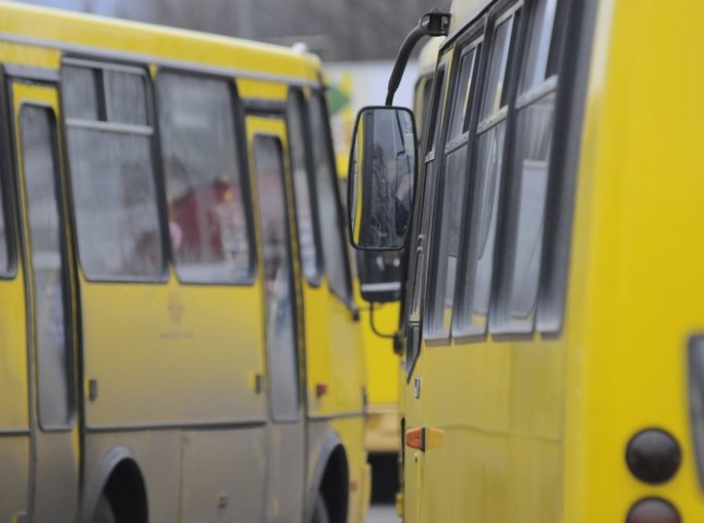 Закарпатська ОДА звернулась у прокуратуру, СБУ та міліцію відносно дій обласних перевізників та роботи автостанцій