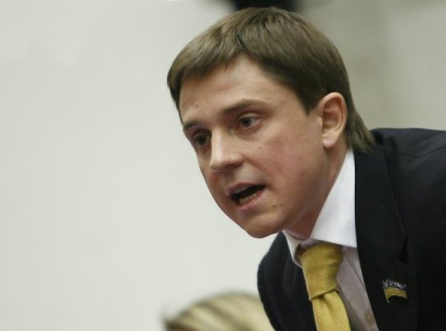 СБУ Закарпаття спростовує інформацію щодо затримання екс-секретаря Київради Олеся Довгого