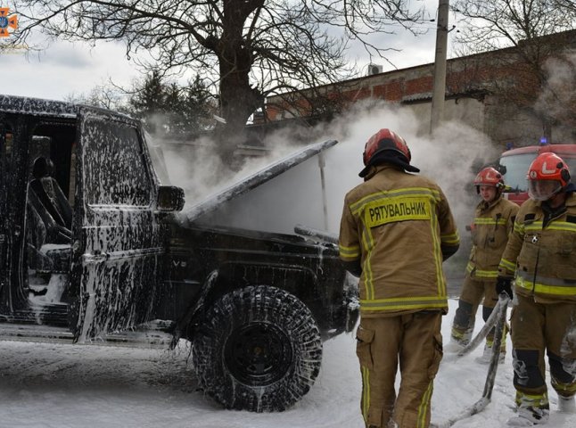 Рятувальники розповіли про сьогоднішню пожежу в Ужгороді