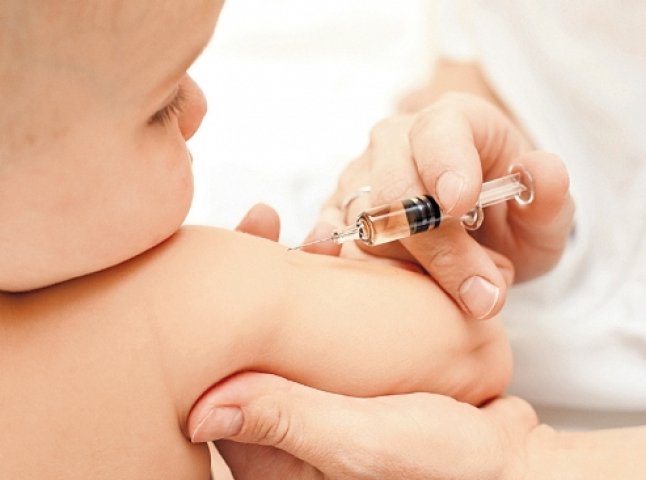 Рівень вакцинації від поліомієліту на Закарпатті складає близько 75%