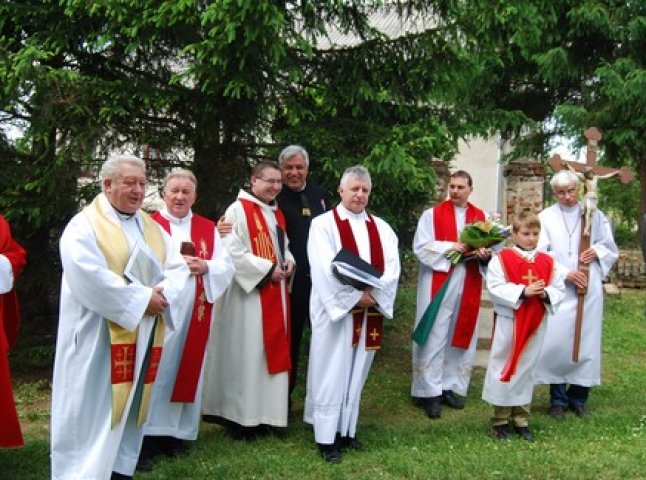 Католицькі єпископи Угорщини планують відправити допомогу на Закарпаття