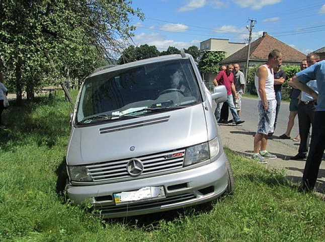 Від п’яного чоловіка викрали автомобіль прямо з його подвір’я