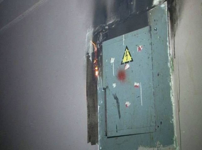 В одній із п’ятиповерхівок Мукачева сталась пожежа