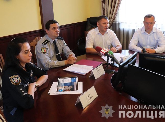 У Телеґрамі створено групи "Безпечне місто Ужгород" та "Безпечне місто Мукачево": поліція роз’яснила суть