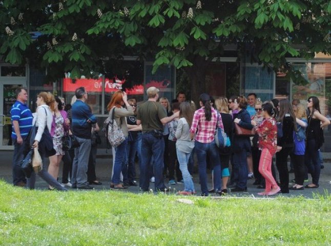 На травневі свята Мукачево заполонили туристи (ФОТО)