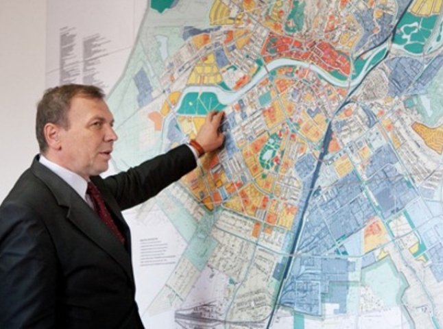 Депутати не проголосували за новий генплан Ужгорода