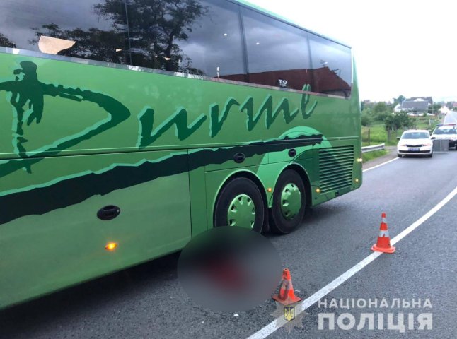 На Закарпатті сталася смертельна ДТП за участі рейсового автобуса