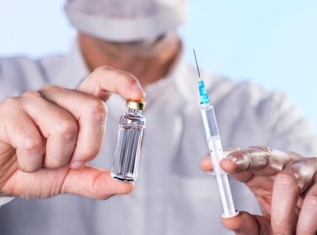 Закарпаття отримає від Угорщини 20 тисяч вакцин від кору