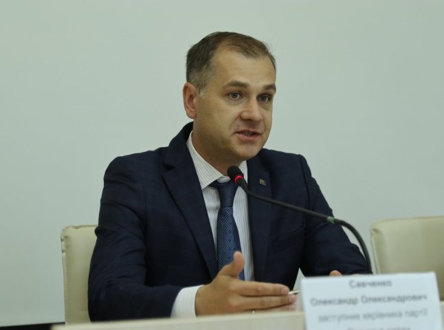 Олександр Савченко: «У Верховній Раді мають бути не клоуни, а професіонали»