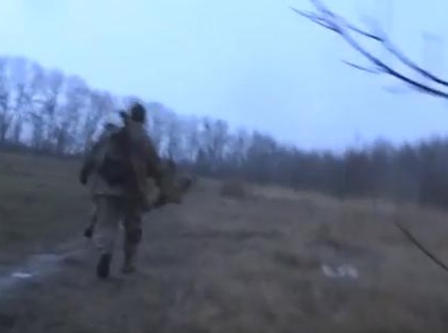 Військові оприлюднили відео обстрілів позицій бійців 128-ої бригади із Закарпаття