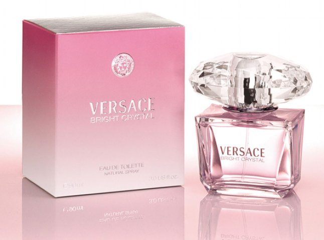 В Ужгороді правоохоронці викрили крадія дорогих парфумів "Versace"