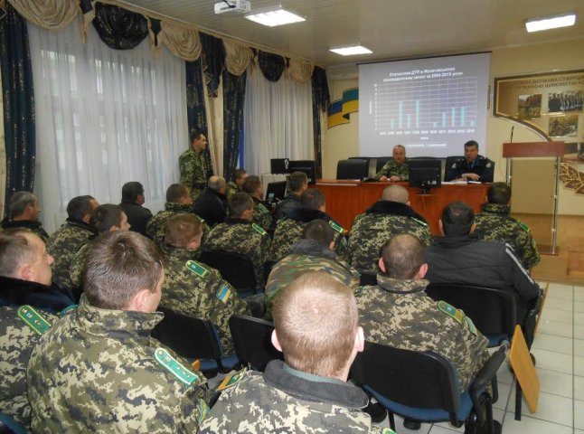 Томаш Дулов провів бесіду з працівниками Мукачівського прикордонного загону